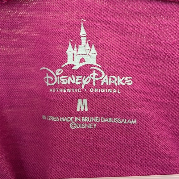 Disney Park Authentic Mickey Mouse Pink Tee Size Medium - Picture 5 of 6